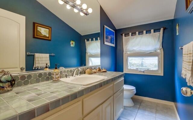 Grandview 3 Bedrooms 2.5 Bathrooms Home