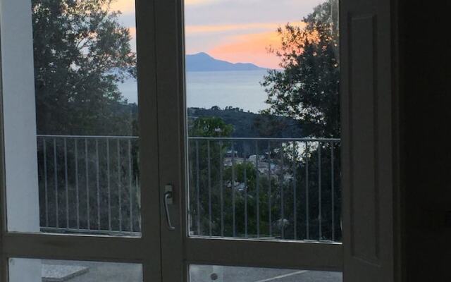 Villa Rosa di Maggio