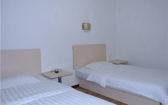 Yichang Shenlong Hotel