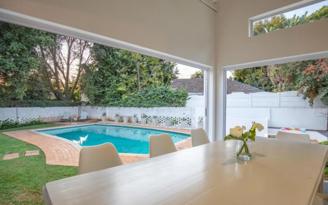 Kelkiewyn Waterkloof Guesthouse