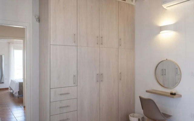 Myrsini Traditional Hillside Cottage