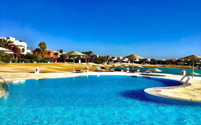 Blue Lagoon 2-bed Apartment El Gouna