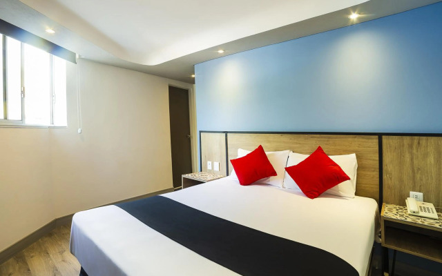 Hotel Marti