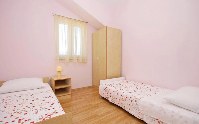 Nice Home in Posedarje With Wifi and 2 Bedrooms