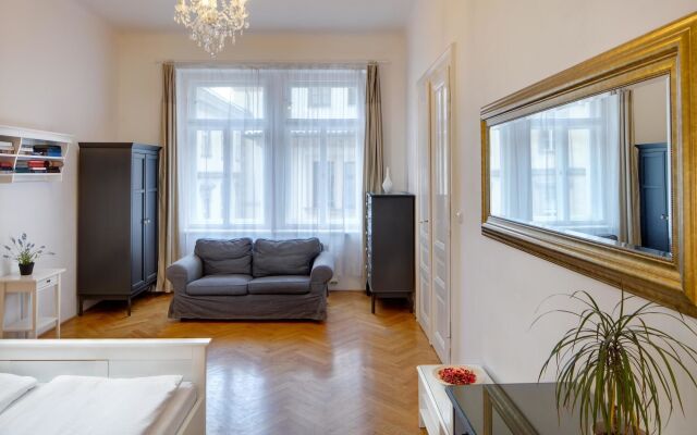 Charles Bridge Premium Apartments