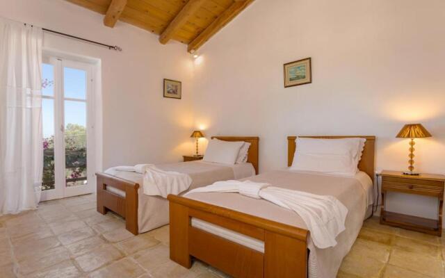 Stone Villa Louiza