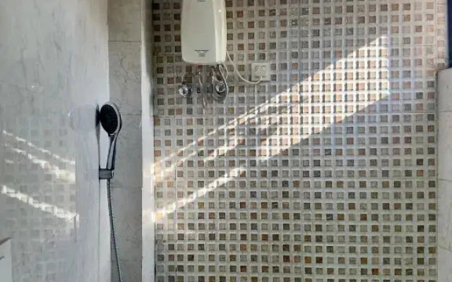 Hotel City Gold by OYO Rooms