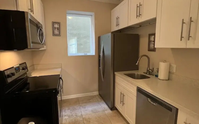 Tise Plaza Condos