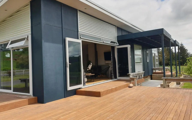 Mountain Glass - Ohakune Holiday Home