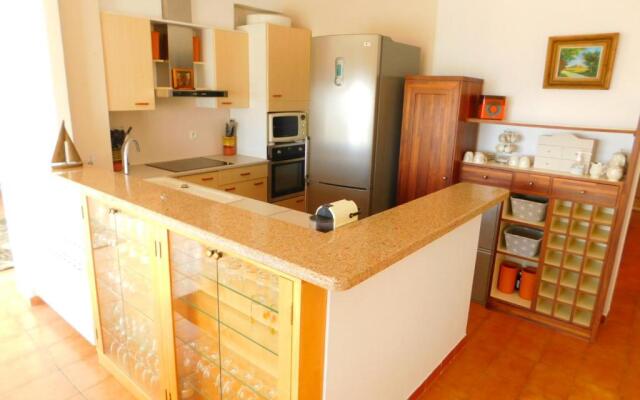 A-223 Moli De Vent Atico