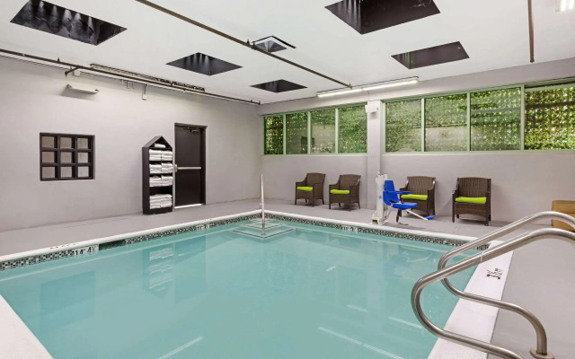 BLVD Hotel and Studios Universal-Hollywood, Ascend Hotel Collection
