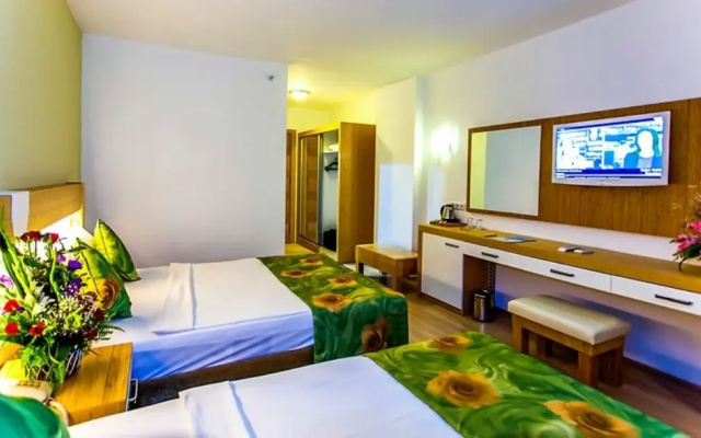 Eftalia Splash Resort — All inclusive