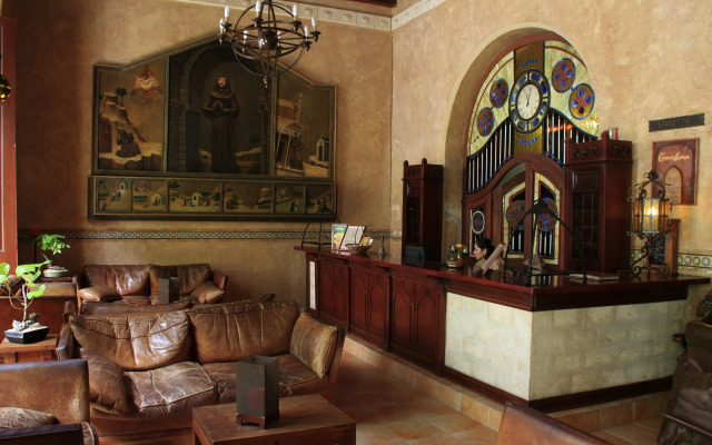 Hotel Los Frailes