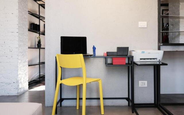 Studio04! - Long Term And Business Studio (Adults Only)