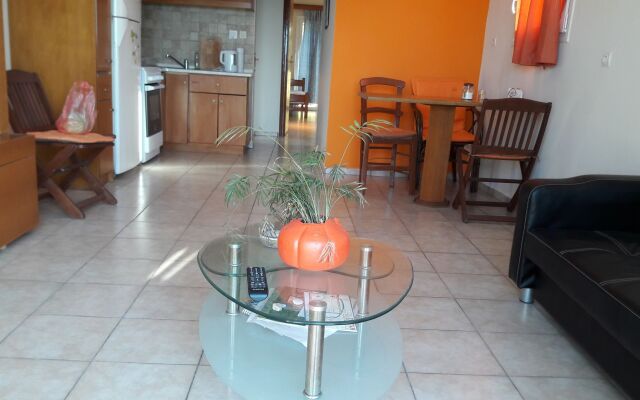 Orange Fodele