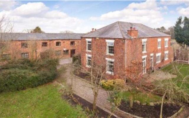Hopley House Bed & Breakfast