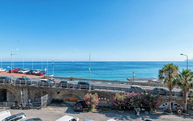 Villa Cadiz Apartments Varazze