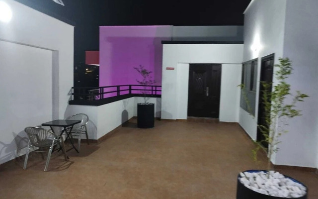 Executive 3-bed Furnished Apartment in Kwashieman