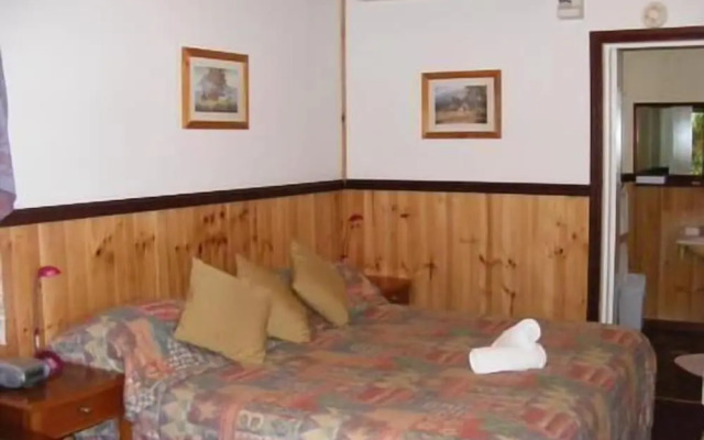 Cedar Lodge Cabins