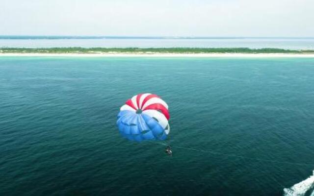 Summer Breeze Condominium 211