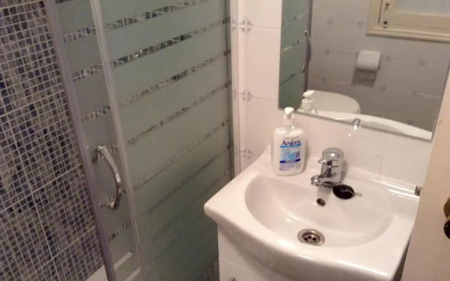 S42 Estudio en Madrid Centro con Wifi