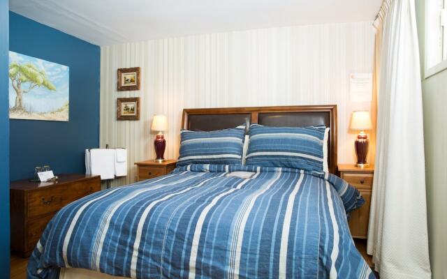 Maison Des Jardins B & B