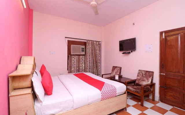Megha Yatri Niwas Guest House by OYO Rooms
