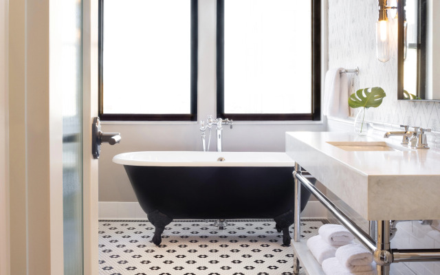 Kimpton Cottonwood by IHG