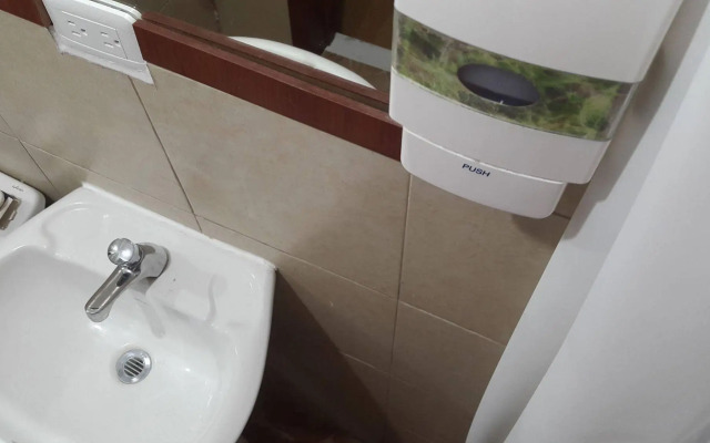 Hostal Urban Inn - Hostel