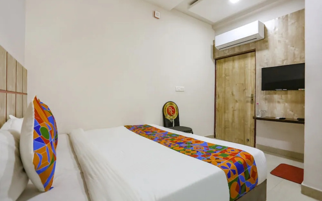 FabHotel Season Park 2