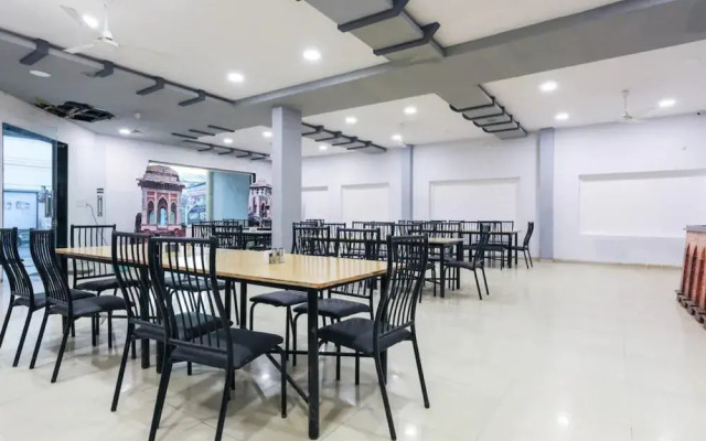 Hotel Virasat Mandav