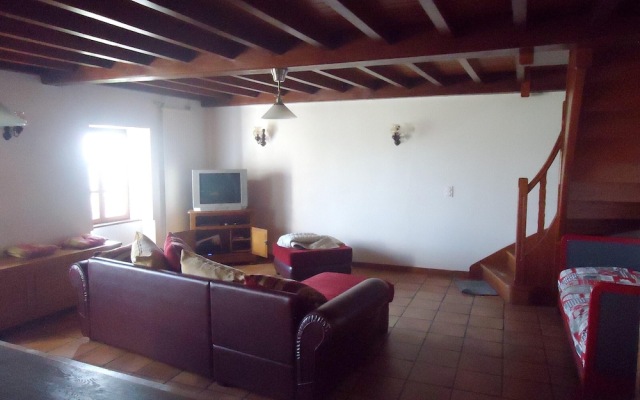 House With 4 Bedrooms in Palladuc, With Wonderful Mountain View and En