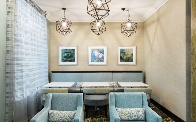 Homewood Suites By Hilton Ottawa Airport