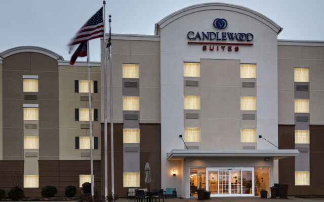 Candlewood Suites Fayetteville Fort Bragg by IHG