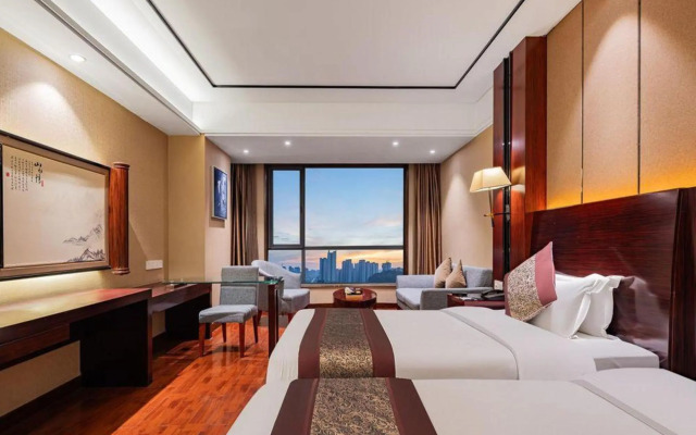 Haowei Kairui Hotel (Jingshan Railway Station Inn)