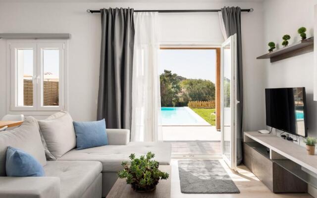 Reiki Villas & Apartments