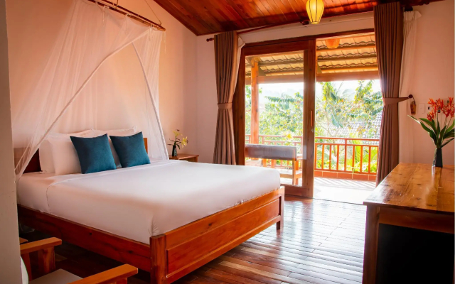 La Casa Resort