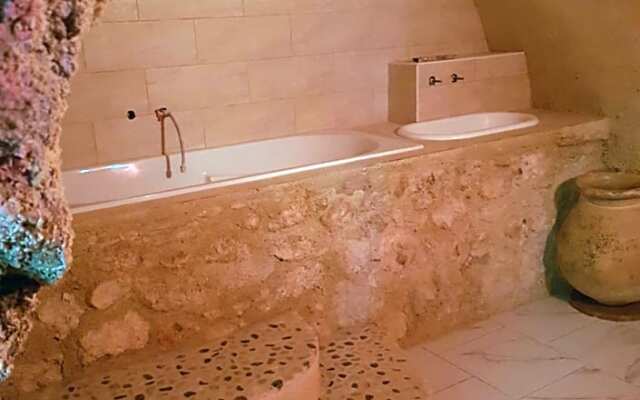 La Cave au Soleil du midi