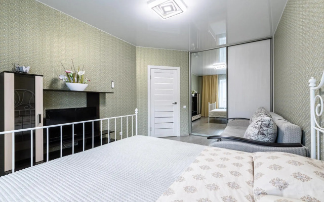 Comfort apartments on Razvedchik Akhmerova Street 5