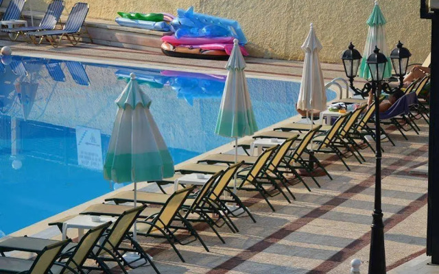 Philippos Apartments