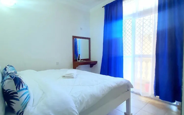 Lux Suites Bamburi View Apartments