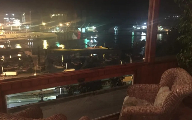 Hotel Puerto Mayor