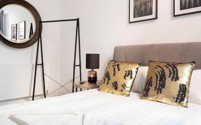 Slater Street Apartments - Perfect for Nightlife