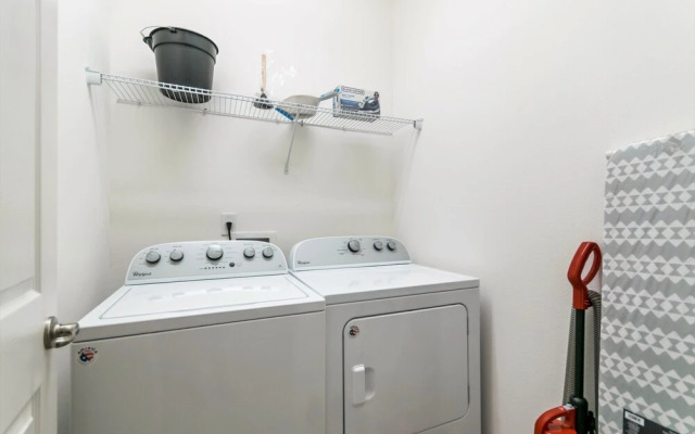 11 Bedroom 9.5 Bathroom 4792sq Foot Villa