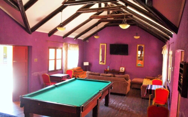 Pachamama Hostel & Tour