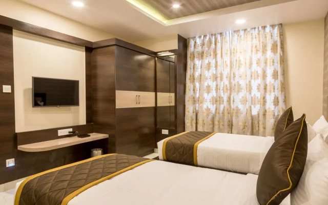 OYO 9249 JK Residency