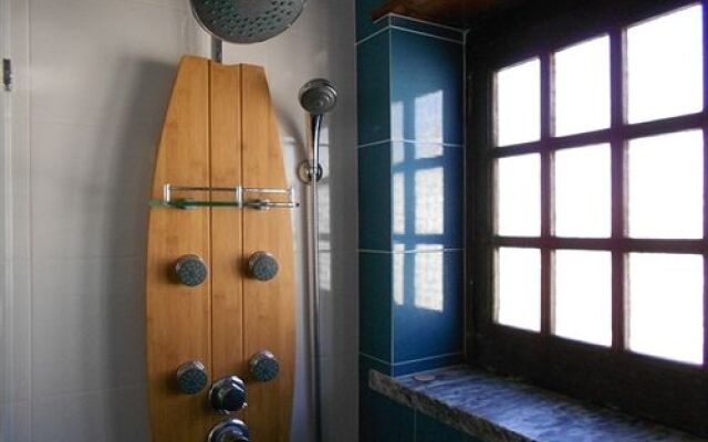 Surfing Inn Peniche - Hostel