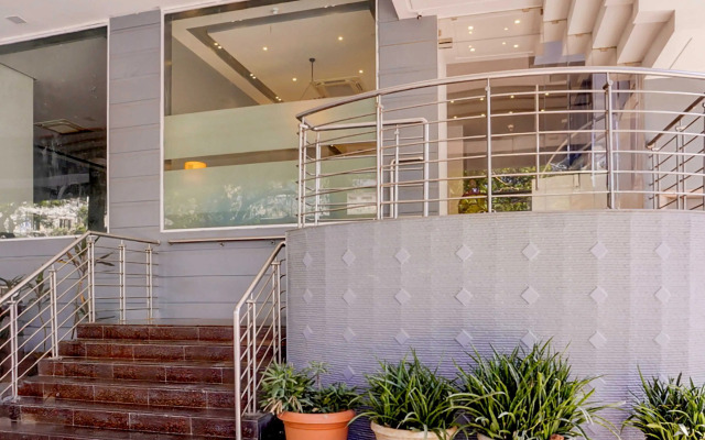 Collection O Bombay Exhibition Centre Goregaon