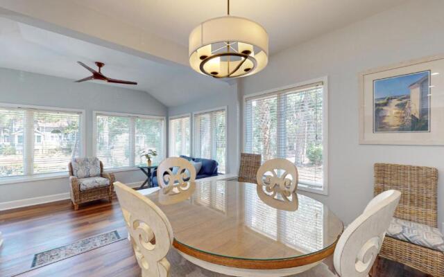 7621 Huntington Villas