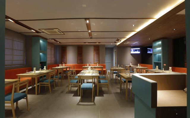 The Link Yangon Boutique Hotel